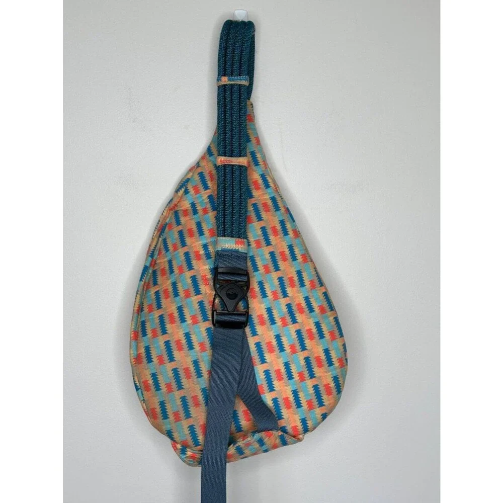 KAVU Rope Sling Bag Crossbody Shoulder Backpack Multicolor Chevron Pattern
